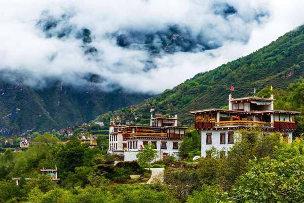 犯太岁挂朱砂 犯太岁 朱砂？